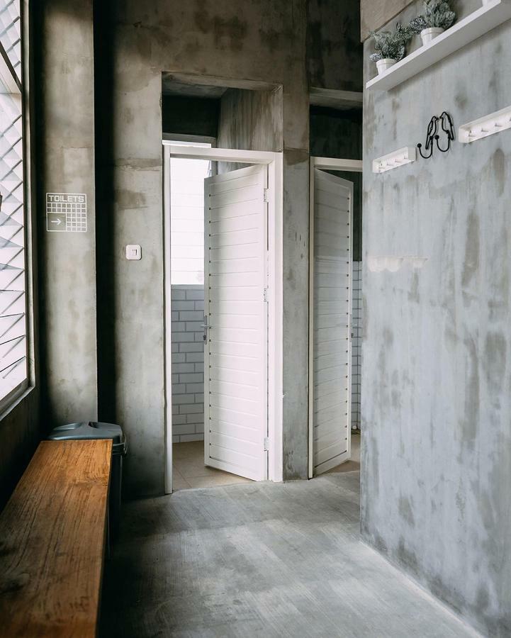 So! Boutique Hostel Malang Exterior foto
